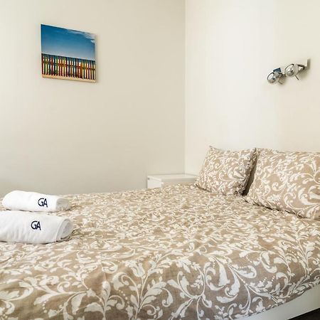 وارسو Golden Apartments - City Center - Gieldowa المظهر الخارجي الصورة