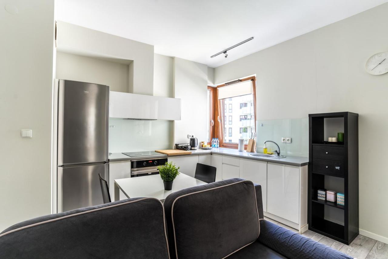 وارسو Golden Apartments - City Center - Gieldowa المظهر الخارجي الصورة
